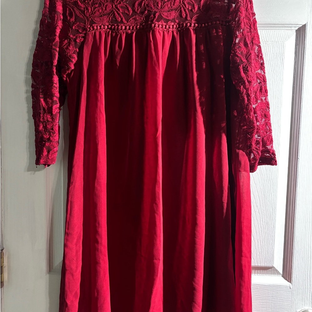 Elegant Red Lace Women's Dress